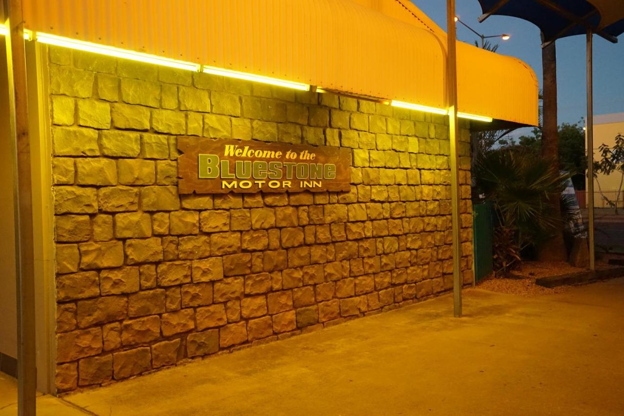 Bluestone Motor Inn Теннант-Крик Экстерьер фото